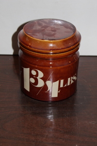 lot 9707 image: Aramis Cookie Jar