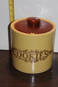 lot 9767 image: Cookies Jar