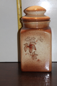 lot 9786 image: Brown Cookie Jar
