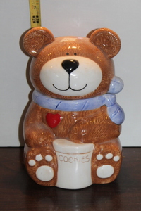 lot 9787 image: Teddy Bear Cookie Jar