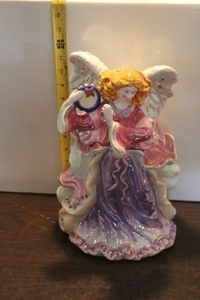 lot 9832 image: Angel Cookie Jar