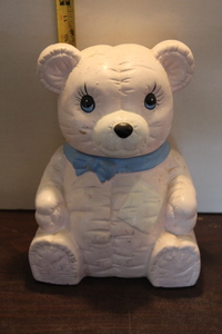 lot 9833 image: Bear Cookie Jar