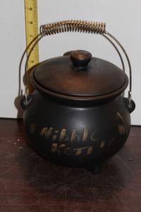 lot 9841 image: McCoy Cookie Jar