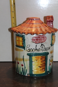 lot 9844 image: Cookie House Cookie Ja