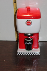 lot 9849 image: 1987 Coca Cola Machine Cooke Jar