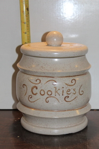 lot 9858 image: Cookies Cookie Jar