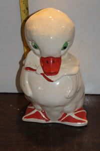 lot 9865 image: Vintage Duck Cookie Jar