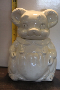 lot 9886 image: Double Faced Mouse Cookie Jar