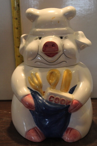 lot 9907 image: Vintage Pig Chef Cookie Jar