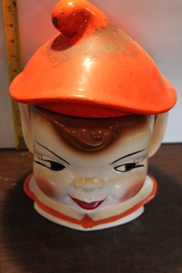 lot 9916 image: Elf Cookie Jar unmarked
