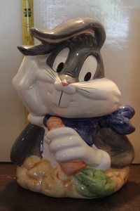 lot 9922 image: Looney Tunes Bugs Bunny Cookie Jar