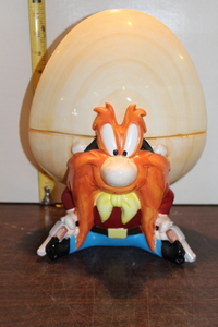 lot 9932 image: Looney Tunes Yosemite Sam Cookie Jar