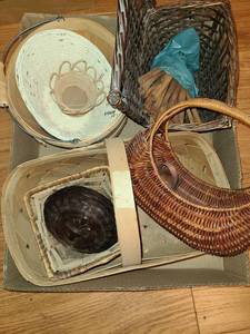 lot 1061 image: Wicker Baskets. 9 pcs.
