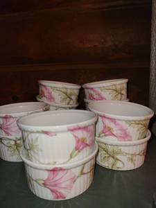 lot 1080 image: 12 Pcs. PILLIVUYT France Ramekins