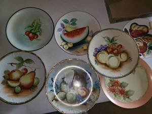 lot 1159 image: 7 Pcs. Fruit Plates