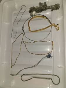 lot 1502 image: Necklaces. Costume Jewelry. 8 pcs. Choker Necklaces