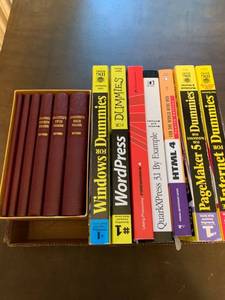 lot 2007 image: Assorted books