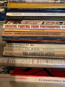 lot 2022 image: Assorted books