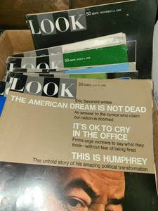 lot 2025 image: Assorted look magazines