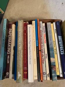lot 2027 image: Assorted books