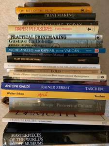 lot 2028 image: Assorted books
