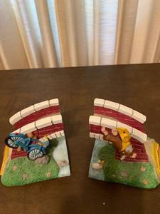 lot 2038 image: Curious George bookends