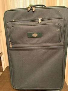 lot 2065 image: Suitcase 30 x 21