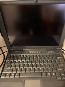 lot 2091 image: Gateway 2000 laptop