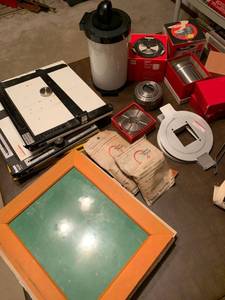 lot 2096 image: Photography and developing items
