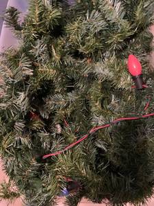 lot 2127 image: Lighted garland