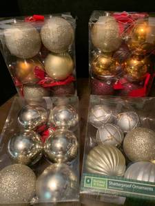 lot 2154 image: Christmas ornaments