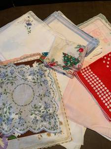 lot 2213 image: Assorted handkerchiefs
