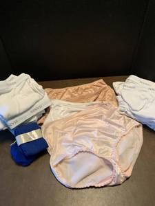 lot 2228 image: Men and women�s underwear extra-large