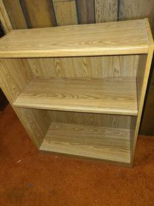 lot 3041 image: 2 Shelf Bookcase 36 x 29 x 12