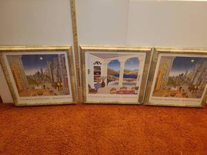 lot 3046 image: 3 Framed Thomas McKnight Prints