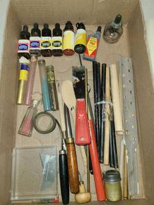 lot 3102 image: Artist Supplies. Water Colors, Knives, Paint Stirrer, and other items