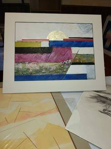 lot 3134 image: Art with Various Prints . 5 total