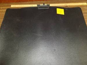 lot 3204 image: Portfolio Carrying Case. 23 x 30