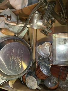 lot 3418 image: Meat Grinder, Baking Ware, and other miscellaneous