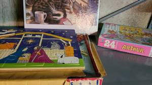 lot 3427 image: Puzzles 4 puzzles