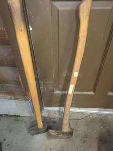 lot 4002 image: Sledge Hammer and an Axe