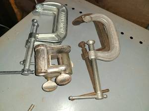 lot 4008 image: C Clamps. 6 Total