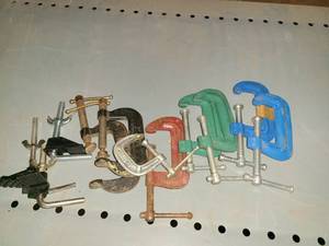 lot 4009 image: C Clamps 11pcs.