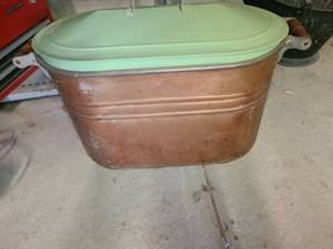 lot 4017 image: Copper Boiler Pot with Lid. 18 tall x 27 wide x 12 deep