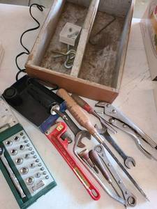 lot 4106 image: Tools with Carrier. Metric Set, Screwdrivers, wrenches, pipe wrench, and other items