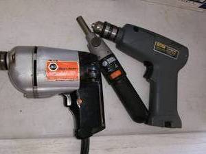 lot 4120 image: BLACK and DECKER Utility Drill BLACK and DECKER Cordless Drill STANLEY Cordless DRILL and Driver