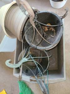 lot 5008 image: 10 pcs. Plastic Hanging Bsskets