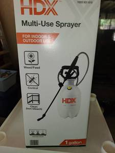 lot 5032 image: HDX Multi Use Sprayer. New In Box