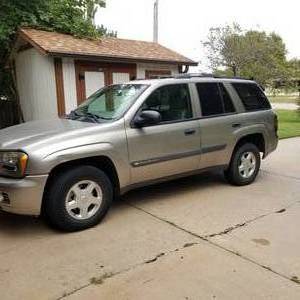 lot 1 image: 2003 Chevrolet Trailblazer LTZ Sport Utility 4D with only 89,274 miles - 6 cyl, 4.2 liter engine, automatic transmission