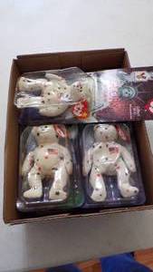 lot 9366 image: TY BEANIE BABIES